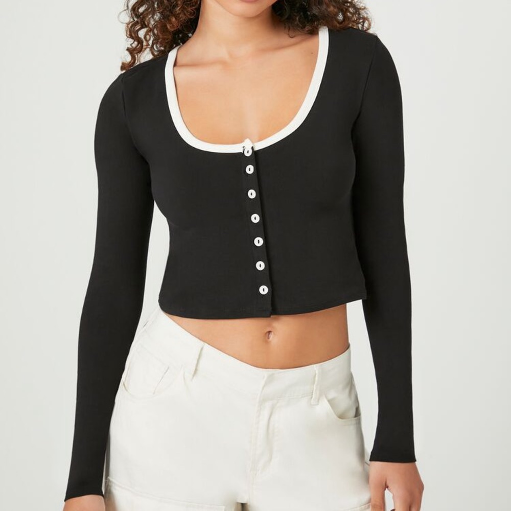 long sleeve crop top